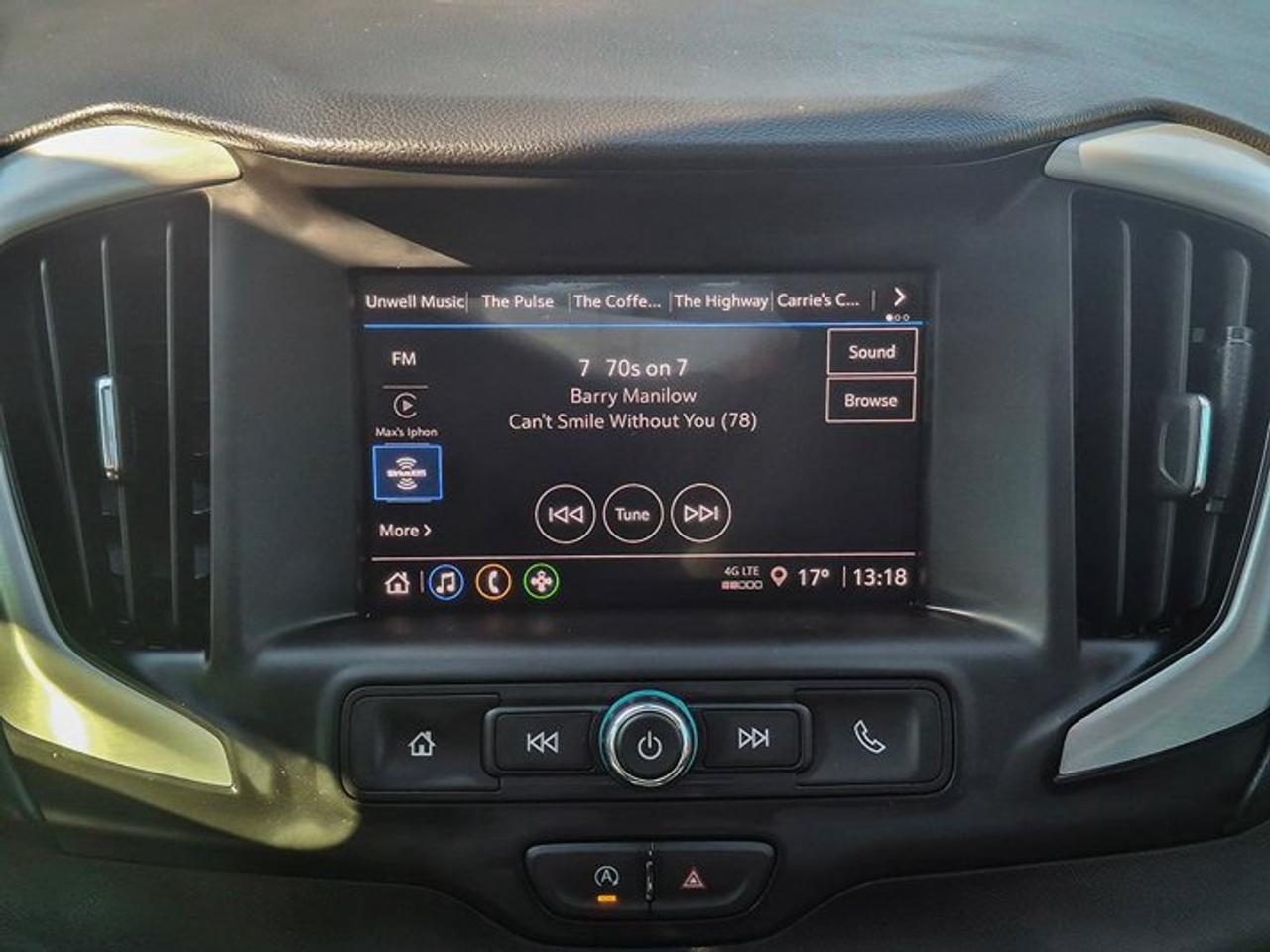 2024 GMC Terrain SLE | Elevation Edition | Sunroof | Heated Seats | Power Seat | Remote Start | Rear Camera and More! Photo