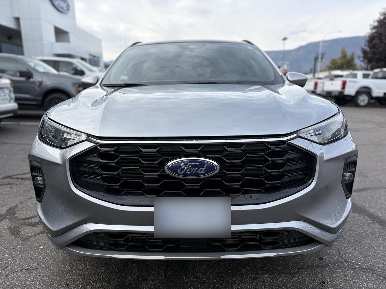 2024 Ford Escape ST-Line Select Photo3