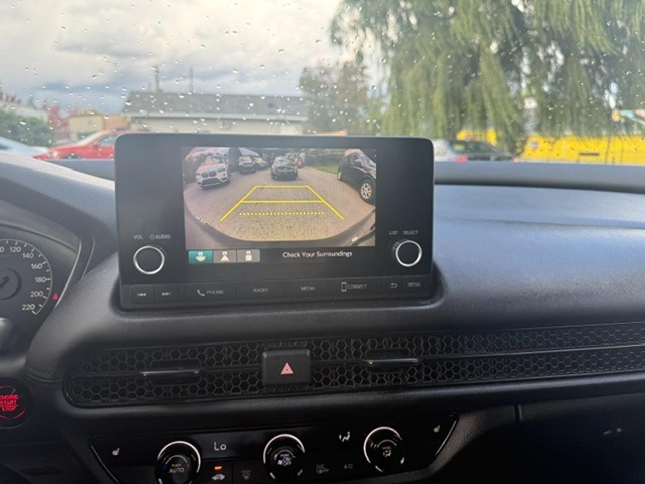 2024 Honda HR-V LX-B Photo