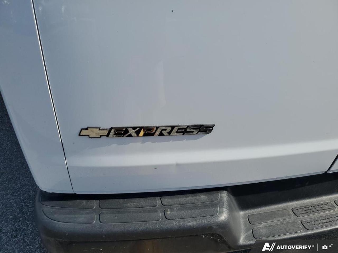 2017 Chevrolet Express Cargo Van RWD 2500 135" Photo