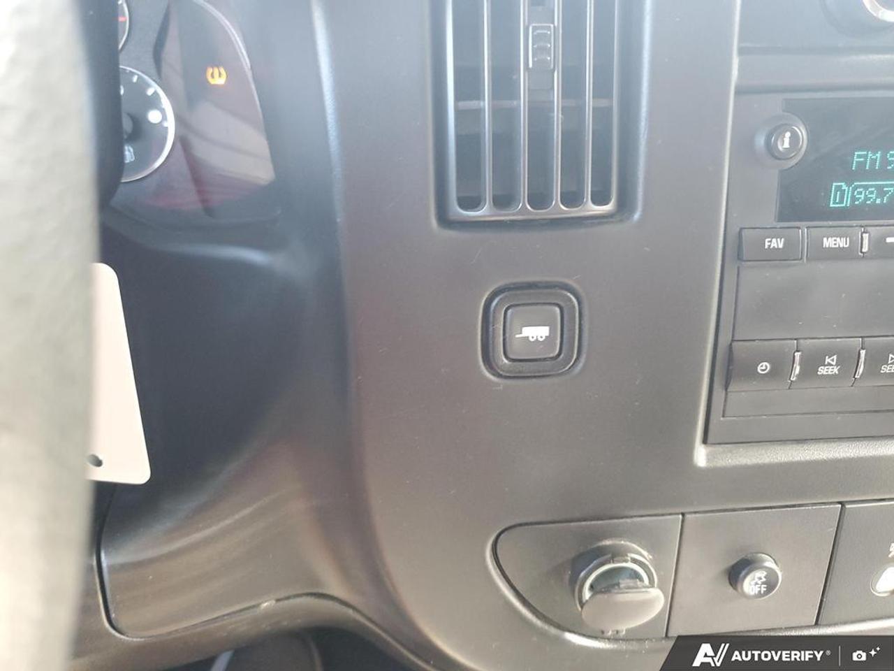 2017 Chevrolet Express Cargo Van RWD 2500 135" Photo