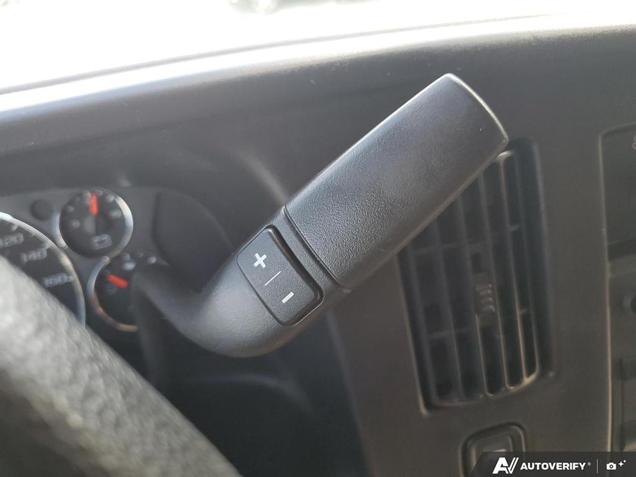 2017 Chevrolet Express Cargo Van RWD 2500 135" Photo