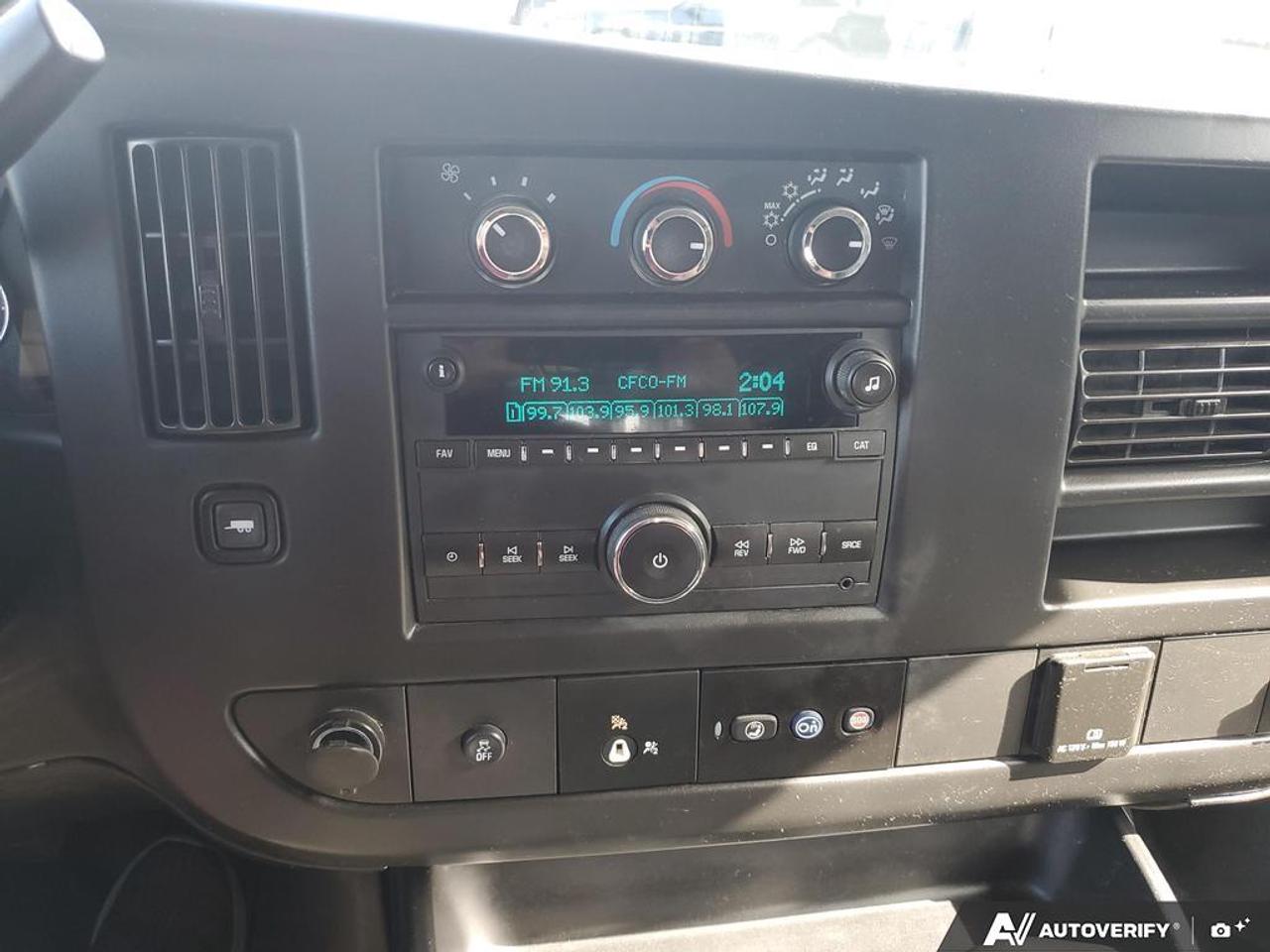 2017 Chevrolet Express Cargo Van RWD 2500 135" Photo