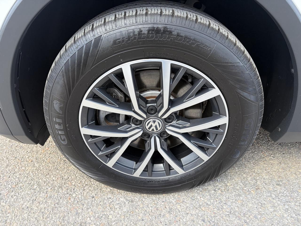 2020 Volkswagen Tiguan COMFORTLINE Photo