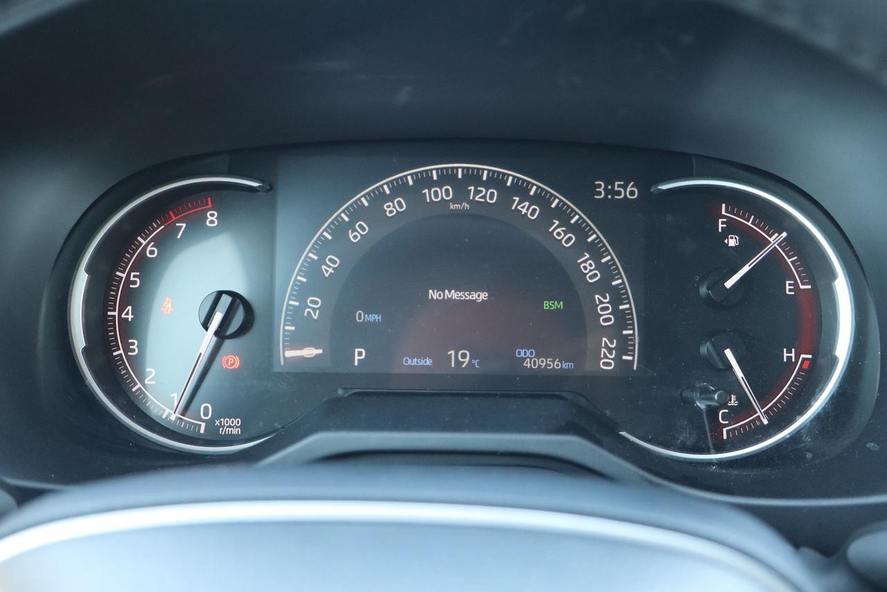2025 Toyota RAV4 XLE AWD Photo