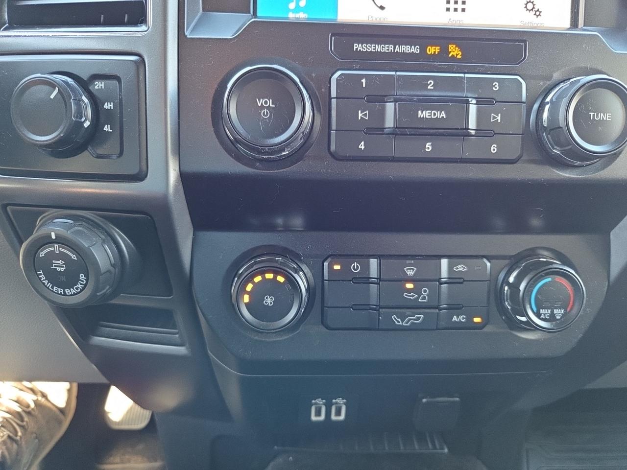 2019 Ford F-150 XLT   4X4 Photo