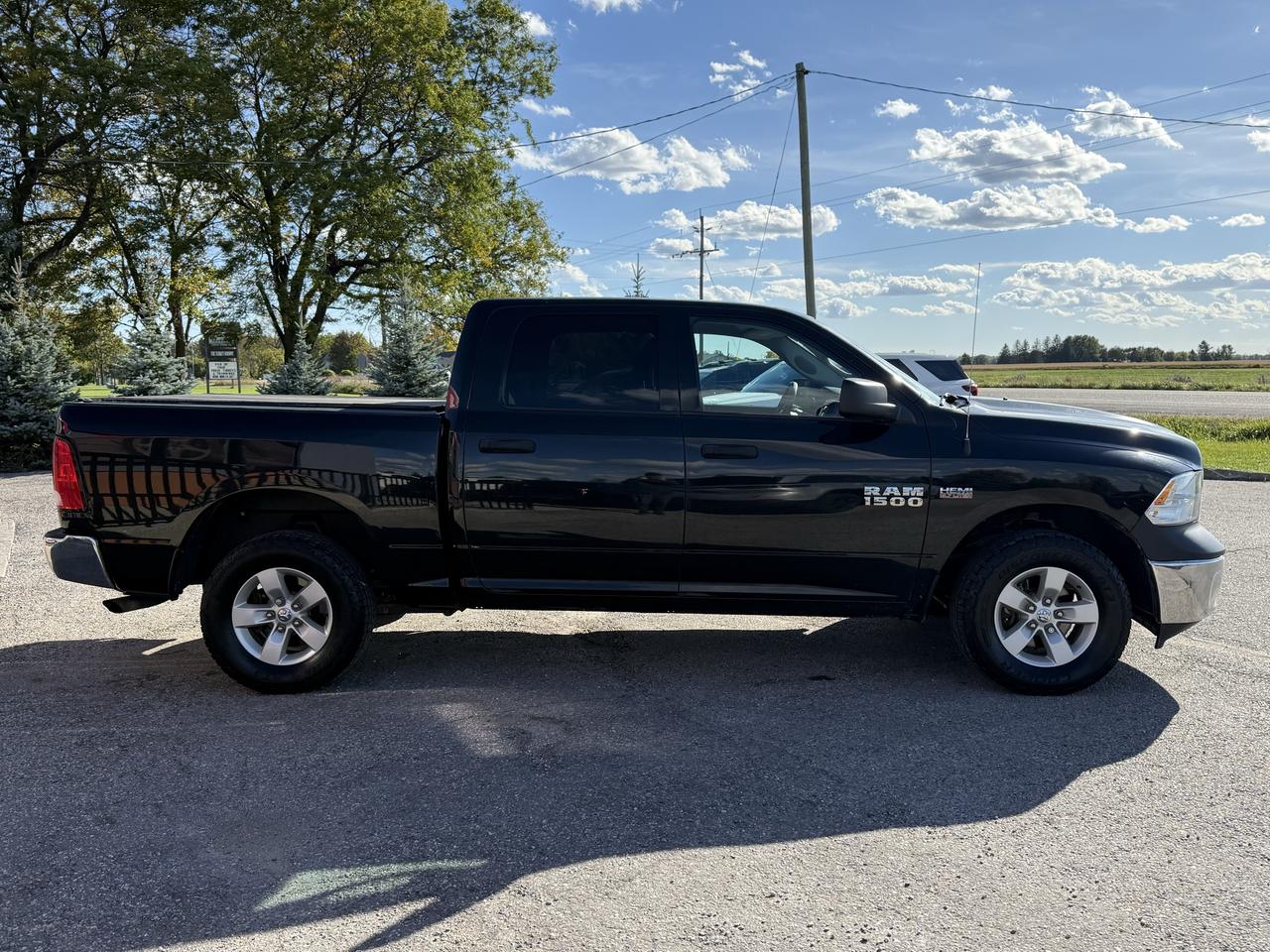 2017 RAM 1500 ST | Cruise Control | 4WD | Tow Package Photo