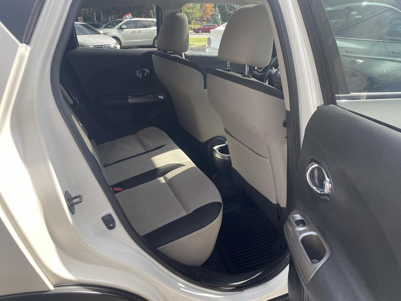 2013 Nissan Juke Automatic/Gas Saver/Sunroof/Bluetooth Photo