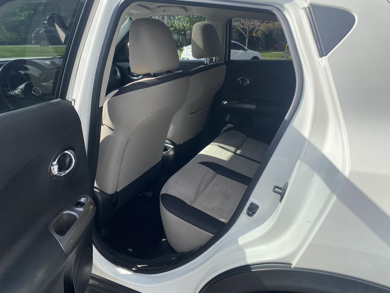 2013 Nissan Juke Automatic/Gas Saver/Sunroof/Bluetooth Photo