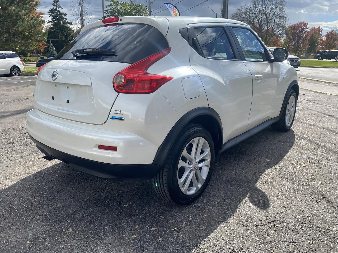 2013 Nissan Juke Automatic/Gas Saver/Sunroof/Bluetooth Photo