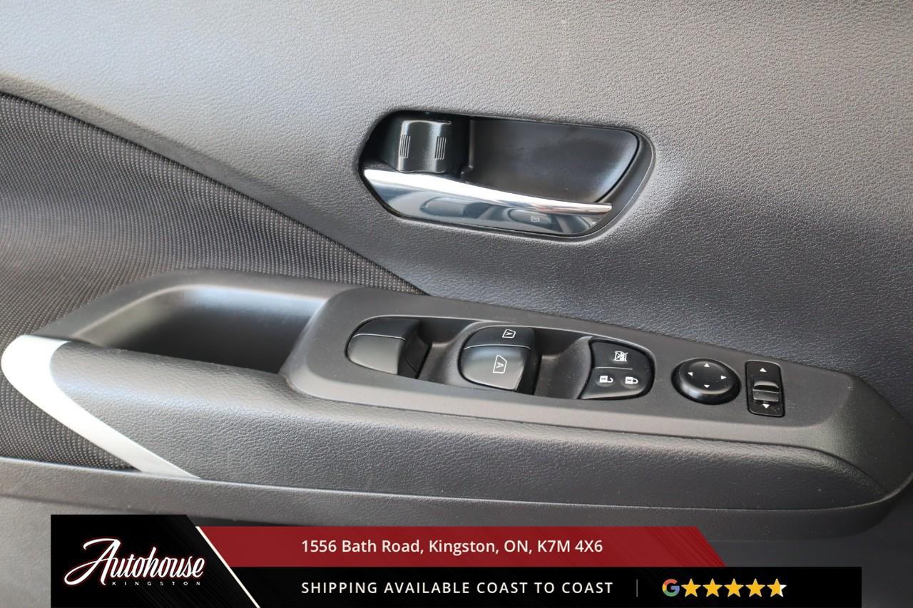 2025 Nissan Kicks Play SV HEATED SEATS - HEATED WHEEL Photo