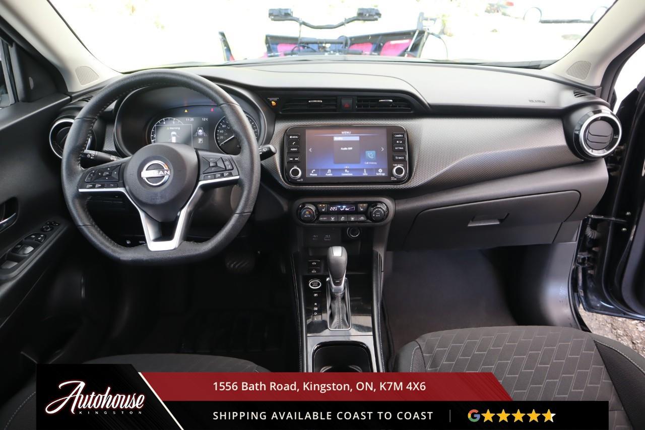 2025 Nissan Kicks Play SV HEATED SEATS - HEATED WHEEL Photo