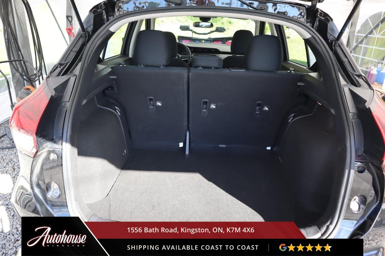 2025 Nissan Kicks Play SV HEATED SEATS - HEATED WHEEL Photo
