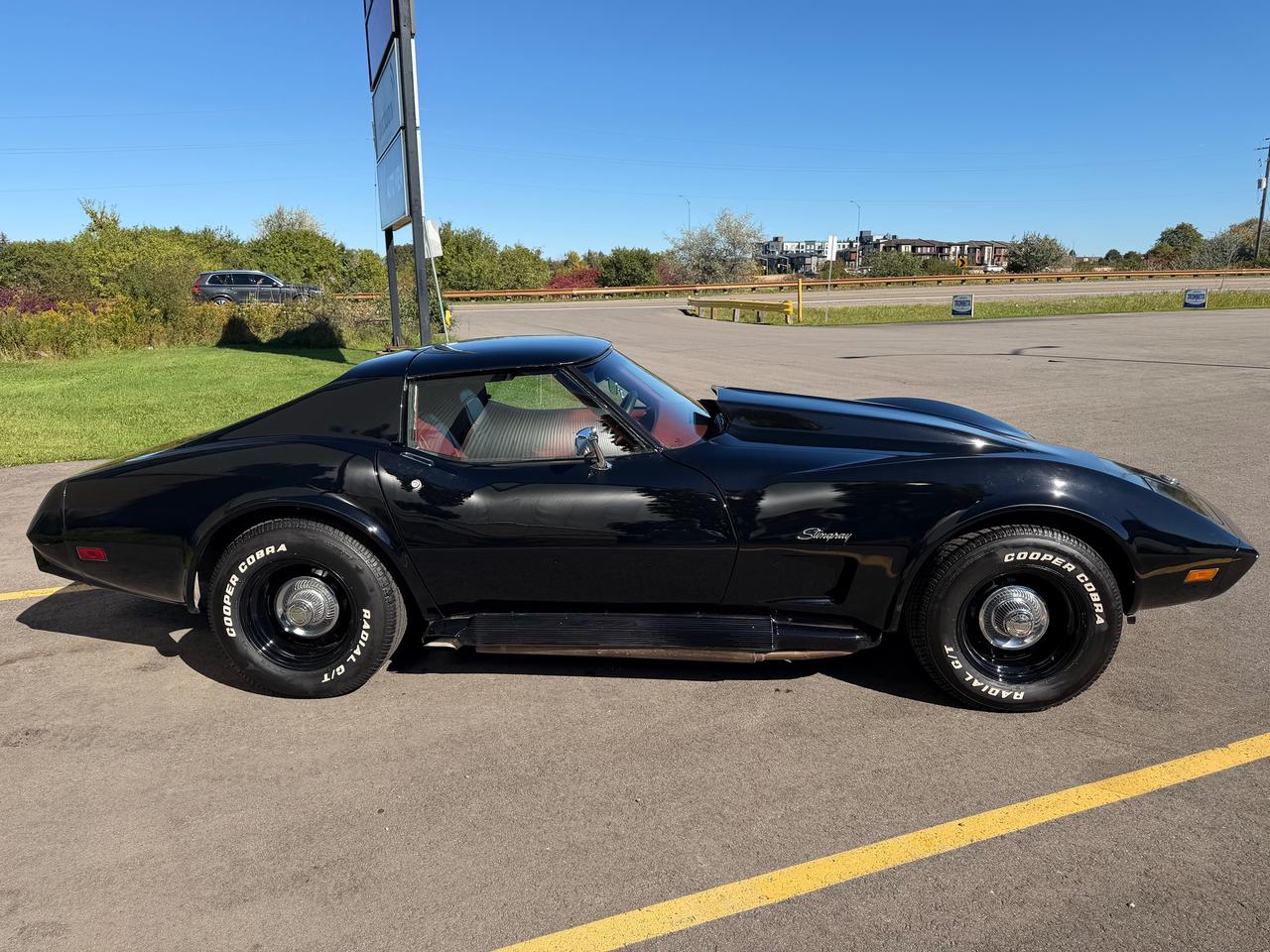 1976 Chevrolet Corvette T-Top *BUILT 350ci V8* Photo3