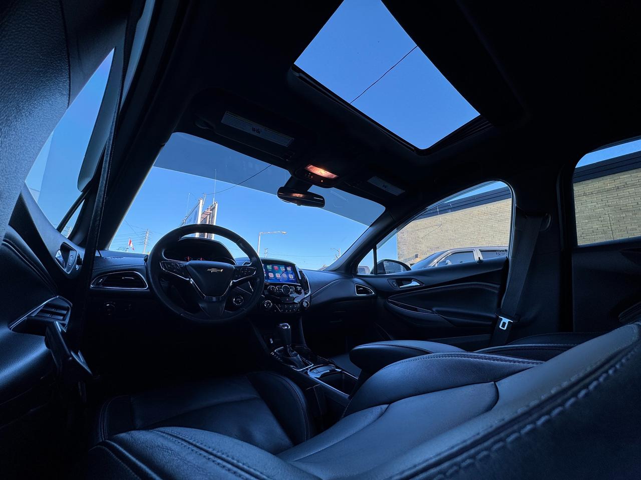 2018 Chevrolet Cruze LT Turbo Diesel+Leather+Roof+ApplePlay+BOSE Sound Photo