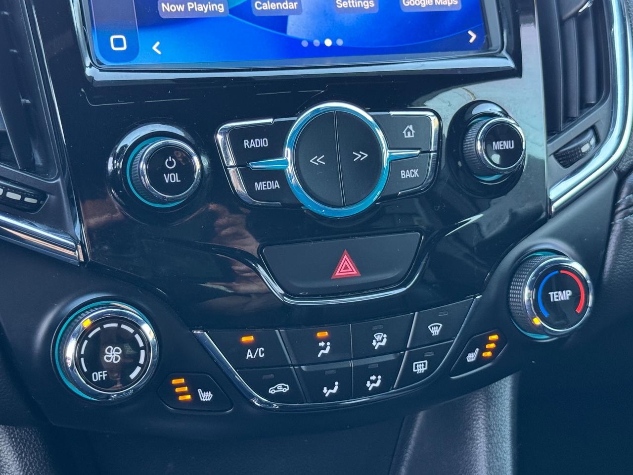 2018 Chevrolet Cruze LT Turbo Diesel+Leather+Roof+ApplePlay+BOSE Sound Photo