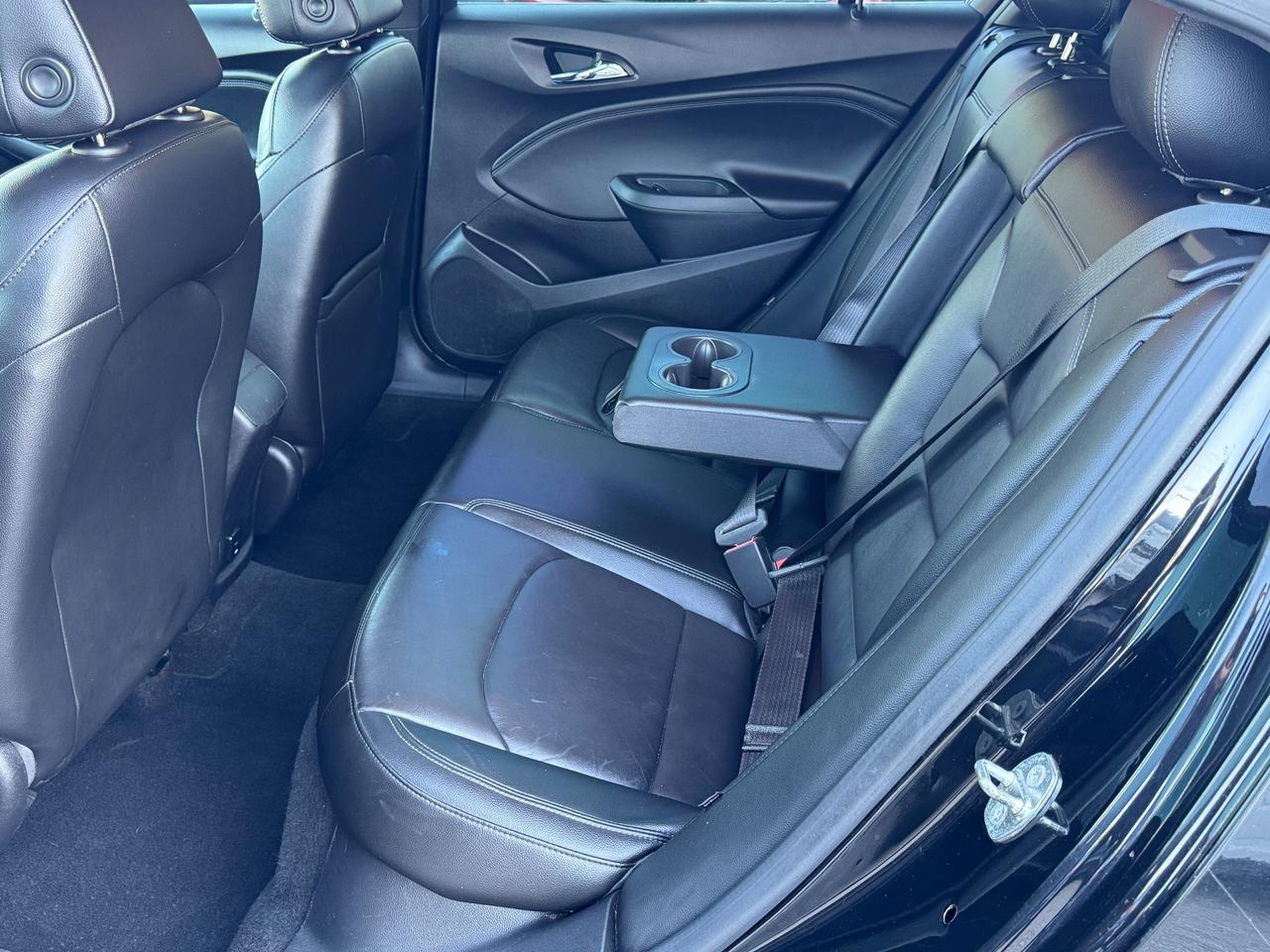 2018 Chevrolet Cruze LT Turbo Diesel+Leather+Roof+ApplePlay+BOSE Sound Photo