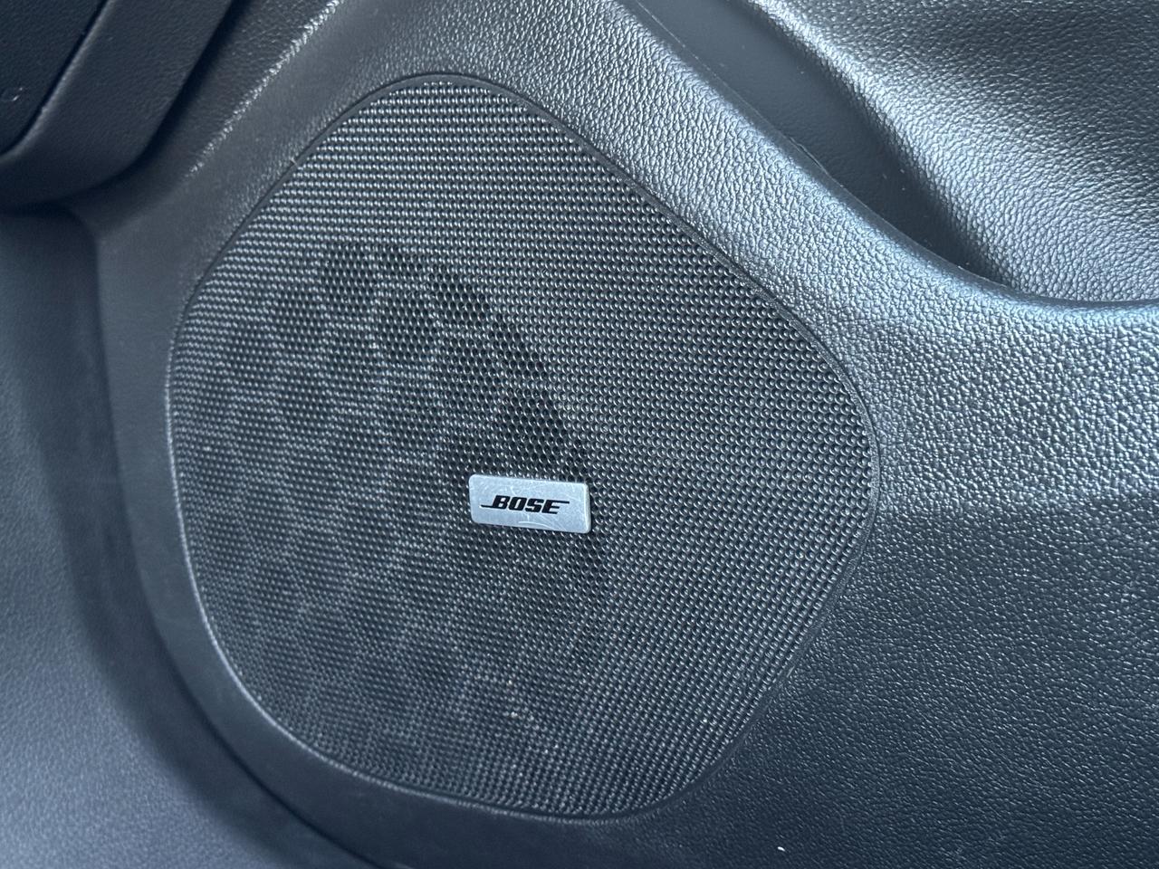 2018 Chevrolet Cruze LT Turbo Diesel+Leather+Roof+ApplePlay+BOSE Sound Photo