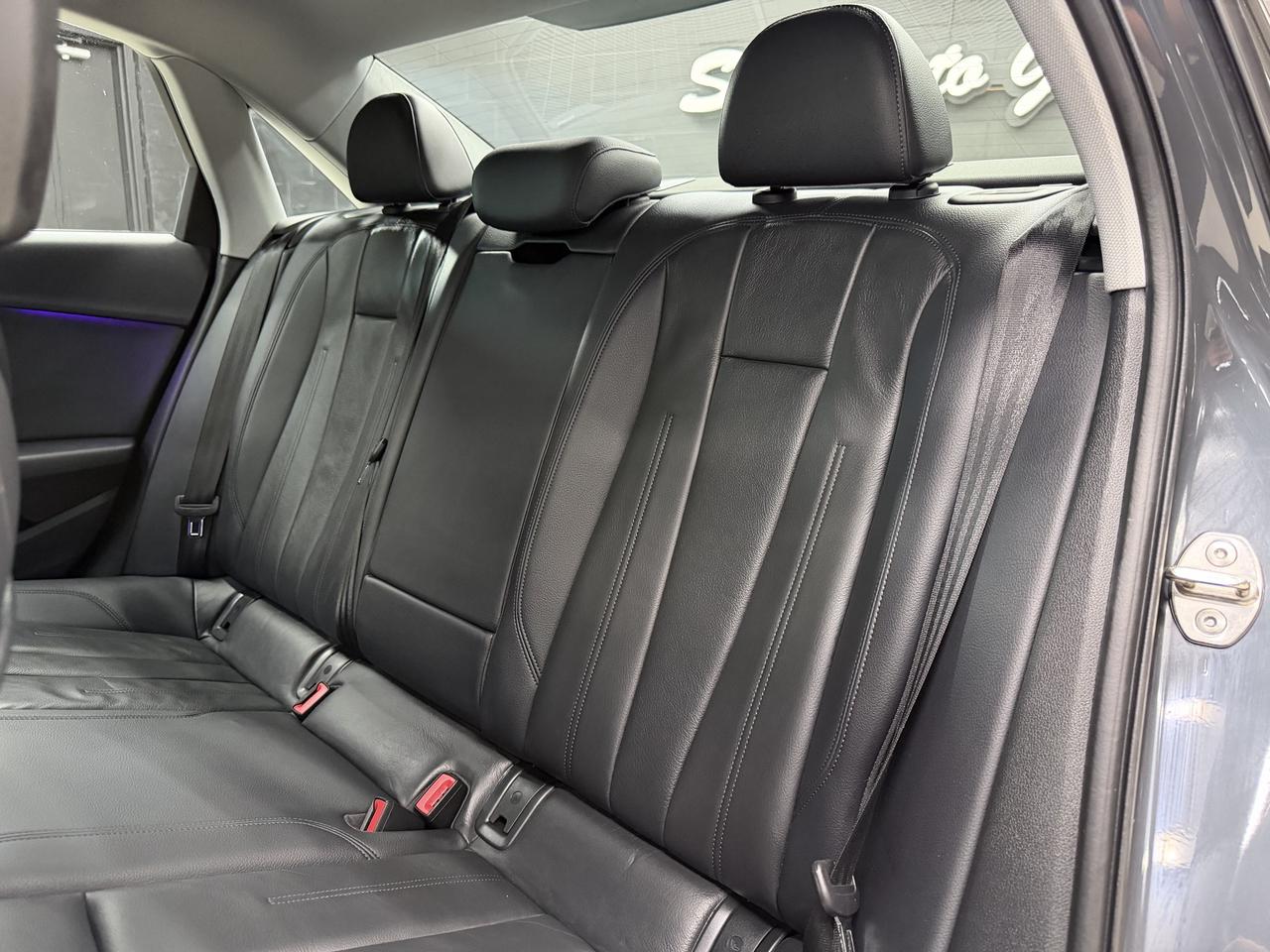 2018 Audi A4 TECHNIK|NAV|360CAM|BSM|FCW|B&O SOUND|SUNROOF| Photo