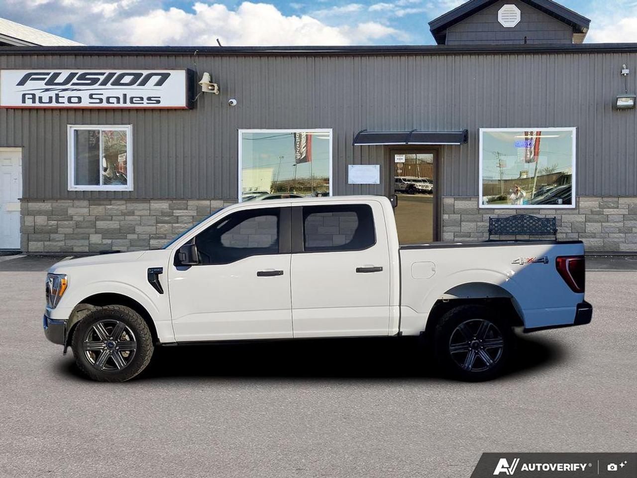 2022 Ford F-150 XLT 4WD SuperCrew 6.5' Box Photo