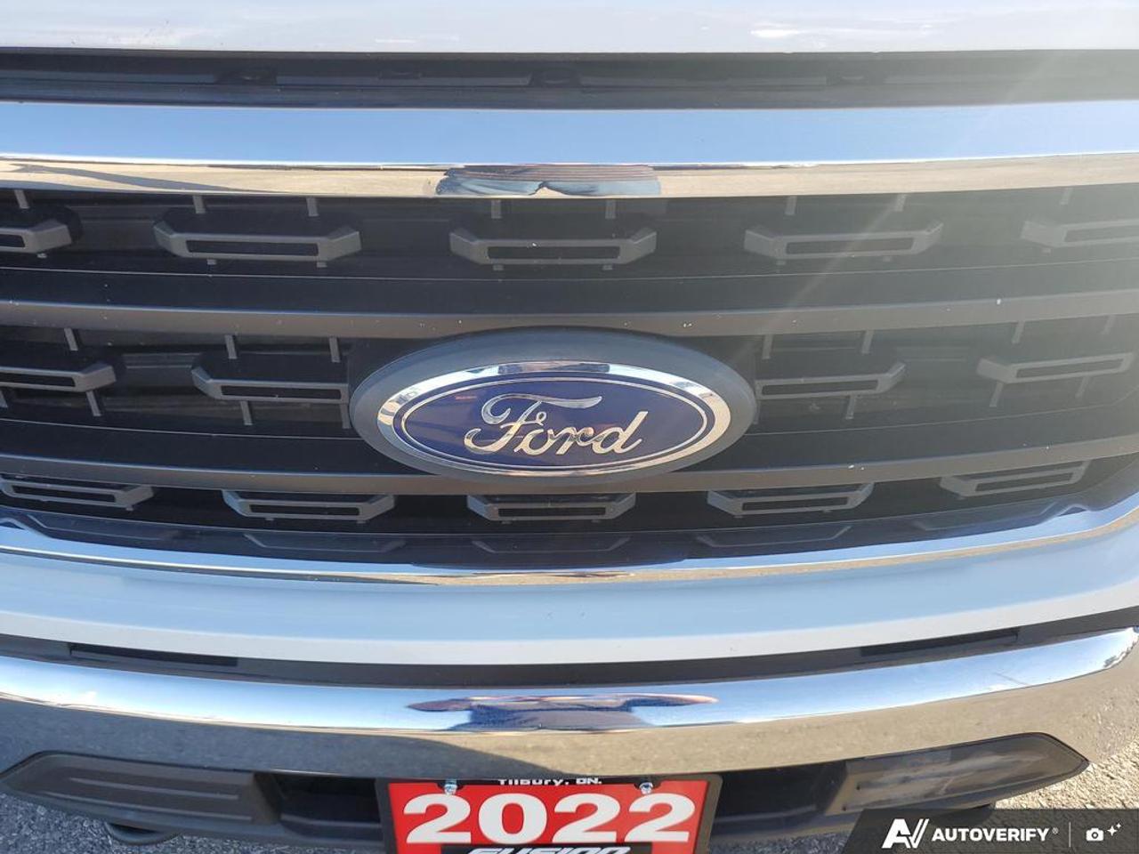 2022 Ford F-150 XLT 4WD SuperCrew 6.5' Box Photo
