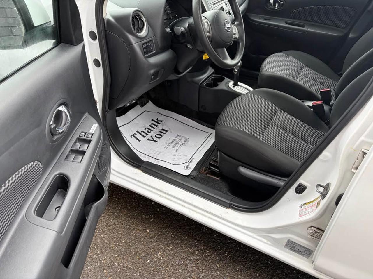 2017 Nissan Micra Base - Photo #5