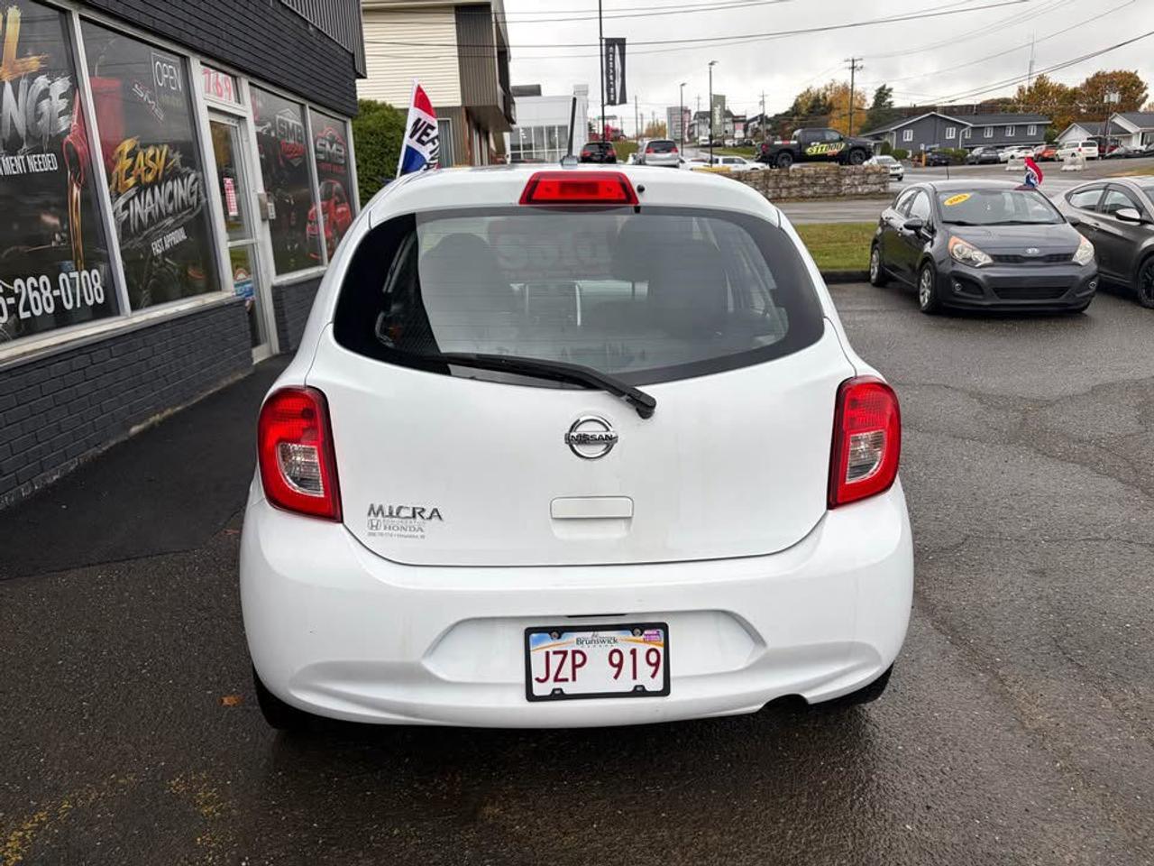 2017 Nissan Micra Base Photo