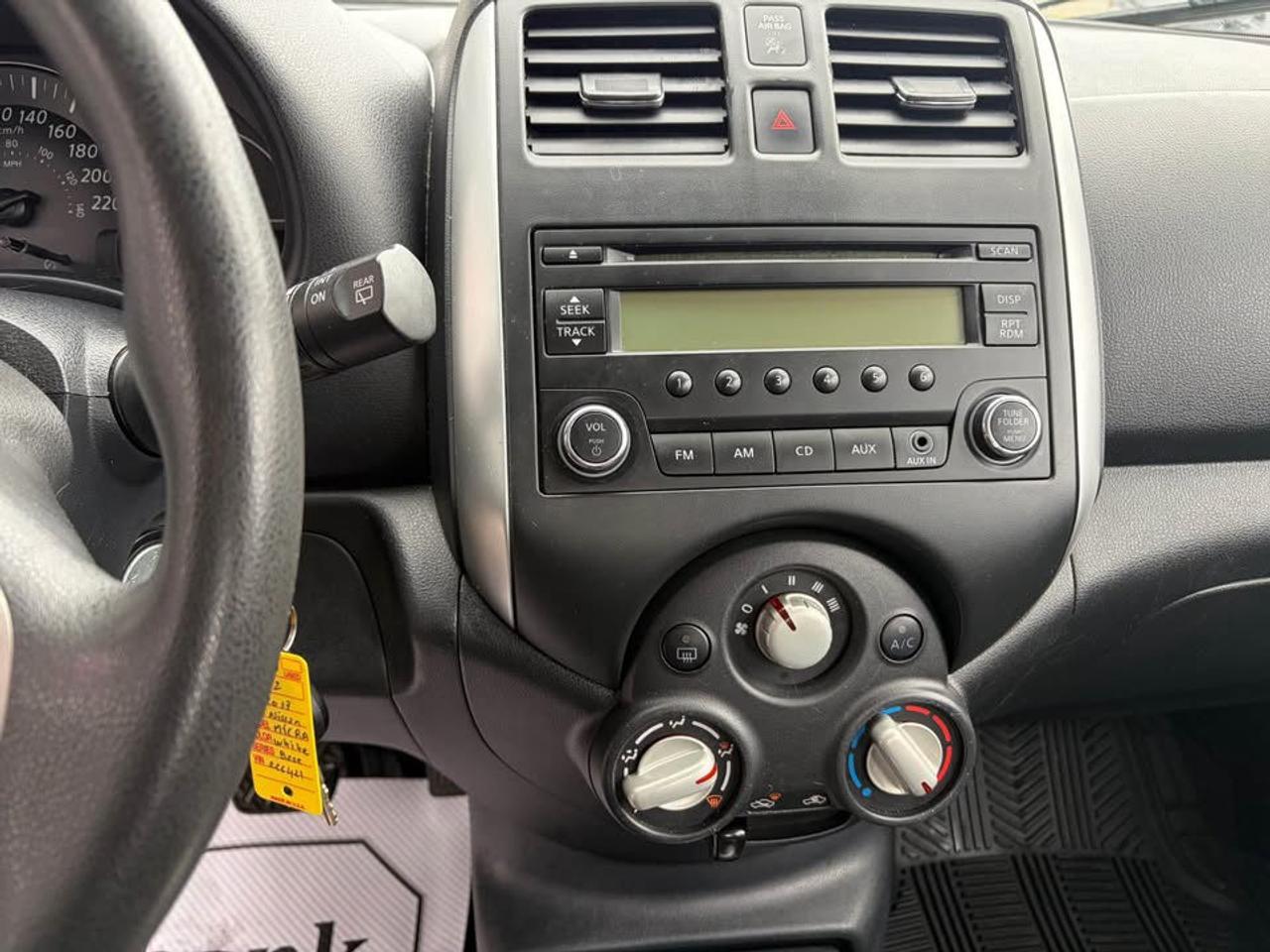 2017 Nissan Micra Base Photo