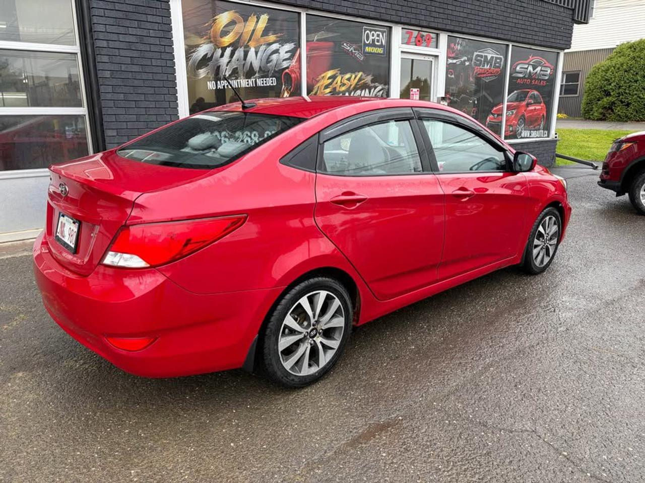2016 Hyundai Accent SE 4-Door 6A Photo