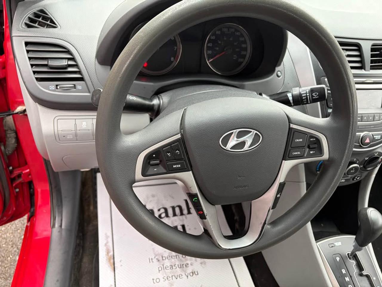 2016 Hyundai Accent SE 4-Door 6A Photo