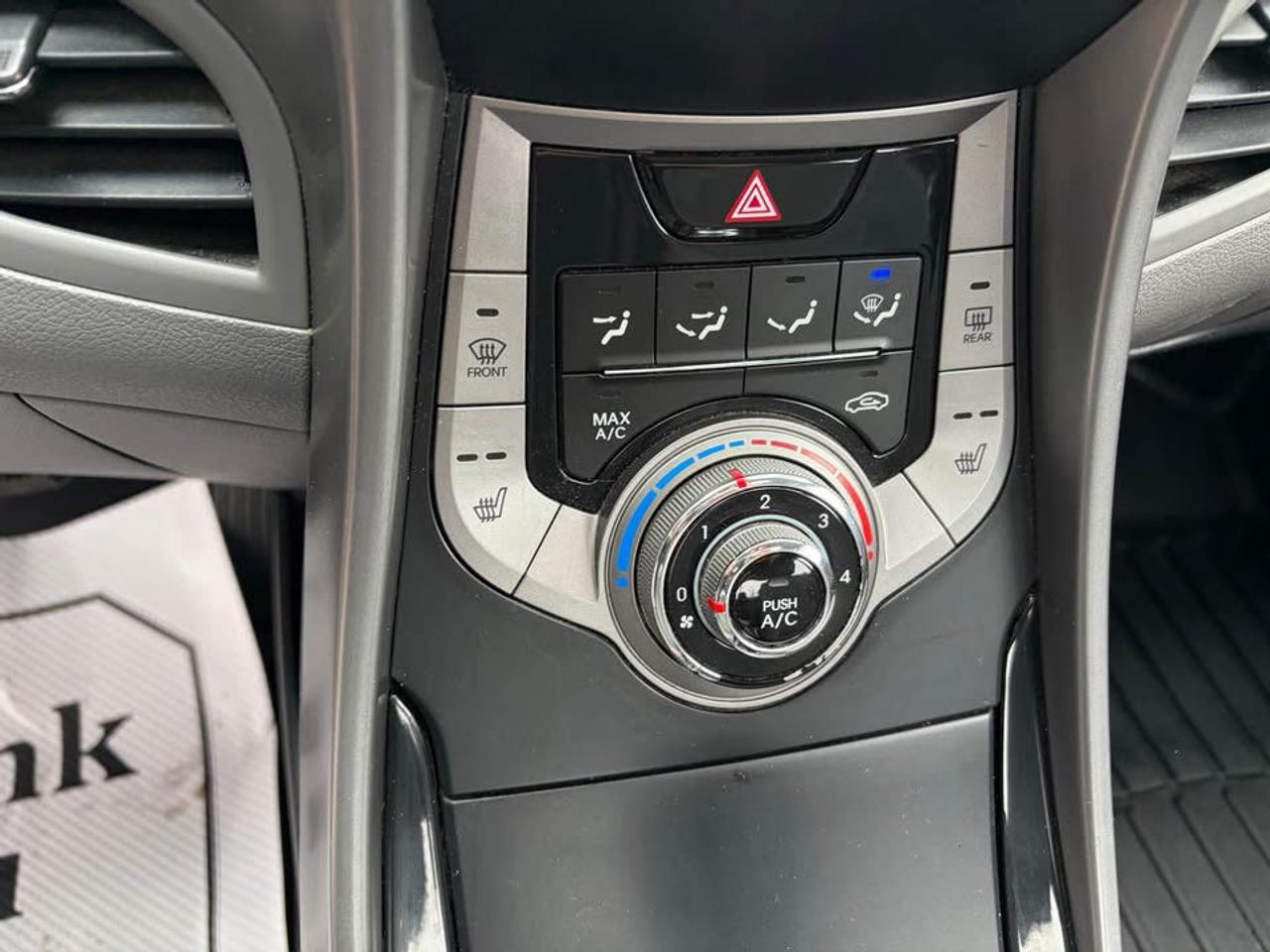 2013 Hyundai Elantra Limited - Photo #11