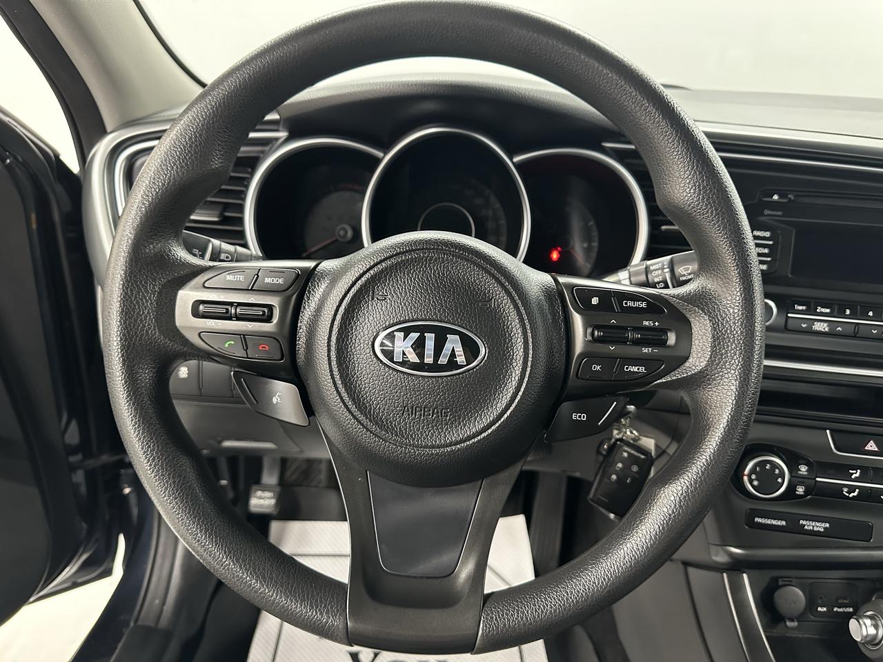 2015 Kia Optima LX Photo