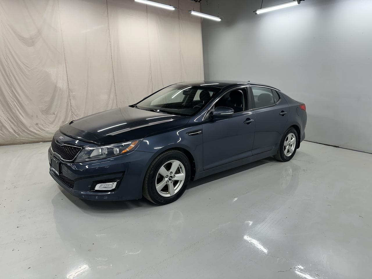 Gray 2015 Kia Optima Sedan Front-Wheel Drive Automatic