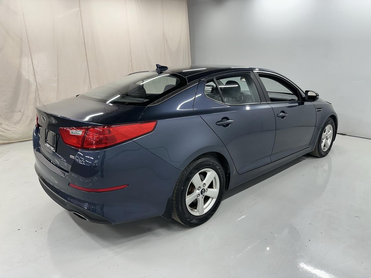 2015 Kia Optima LX Photo