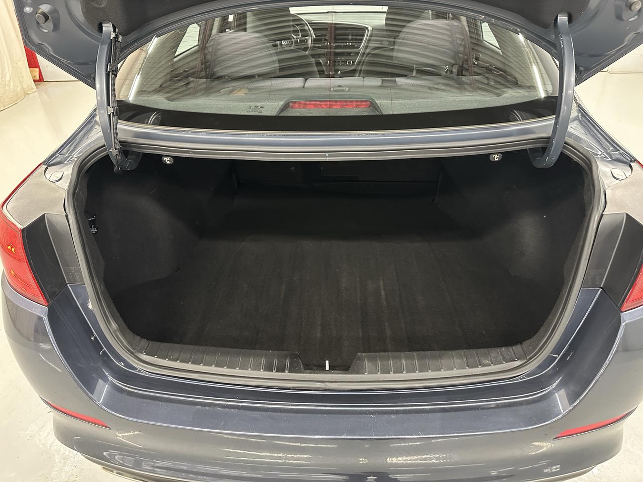 2015 Kia Optima LX Photo6