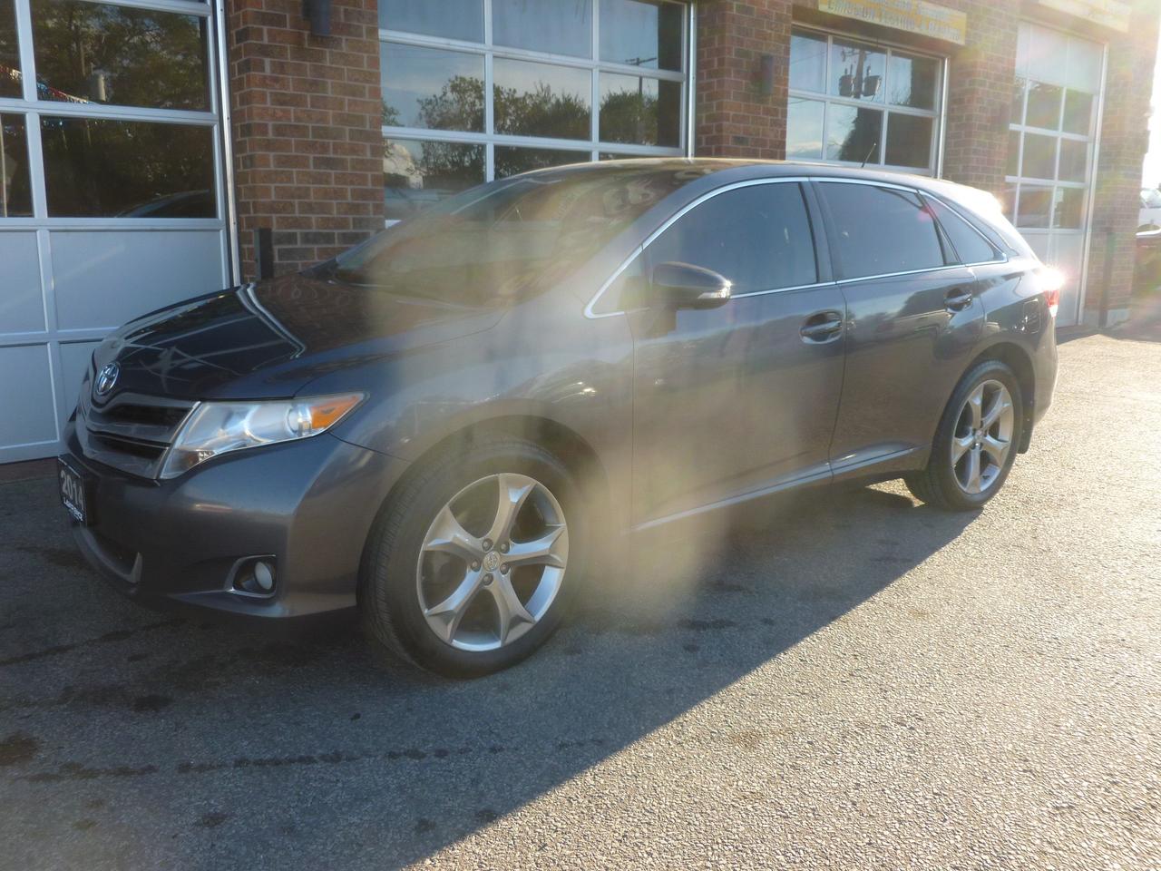2014 Toyota Venza  Photo
