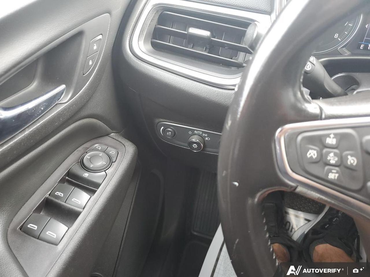 2021 Chevrolet Equinox LT-REMOTE START-HEATED SEATS-PWR LIFTGATE-BLUETOOT Photo