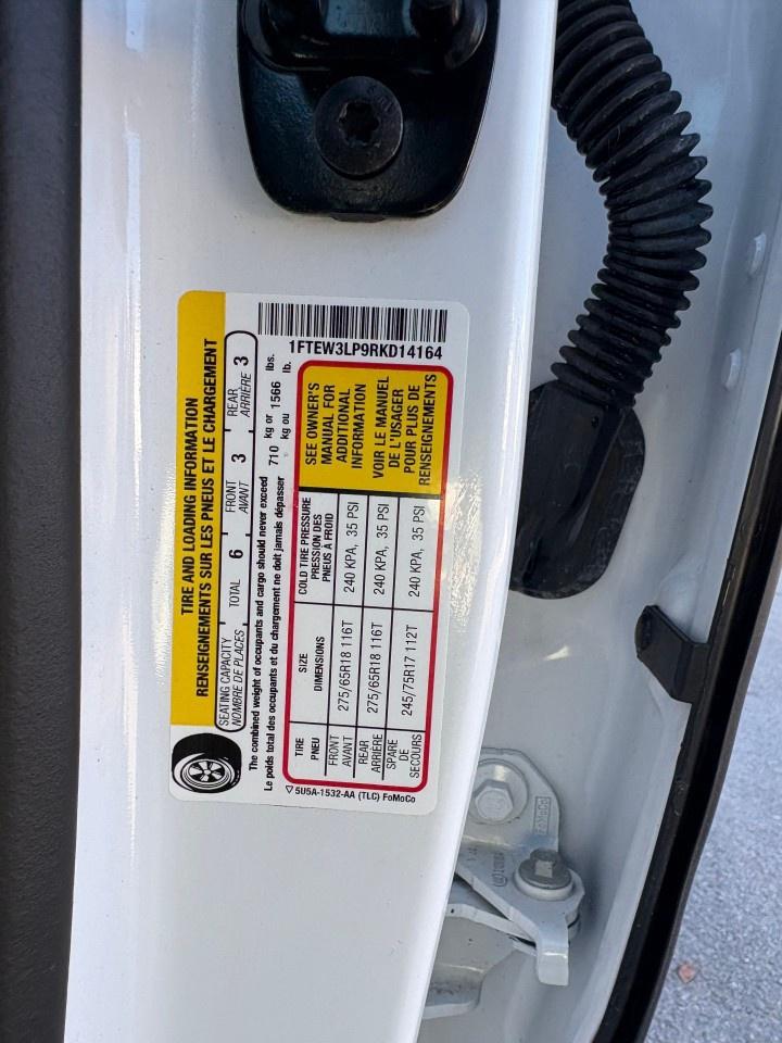 2024 Ford F-150 XLT 4WD SuperCrew 5.5' Box Photo