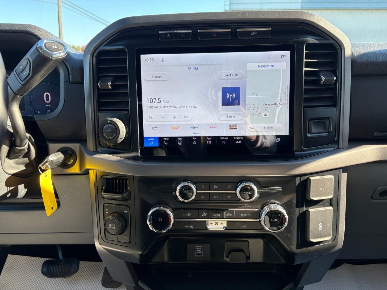 2024 Ford F-150 XLT 4WD SuperCrew 5.5' Box Photo