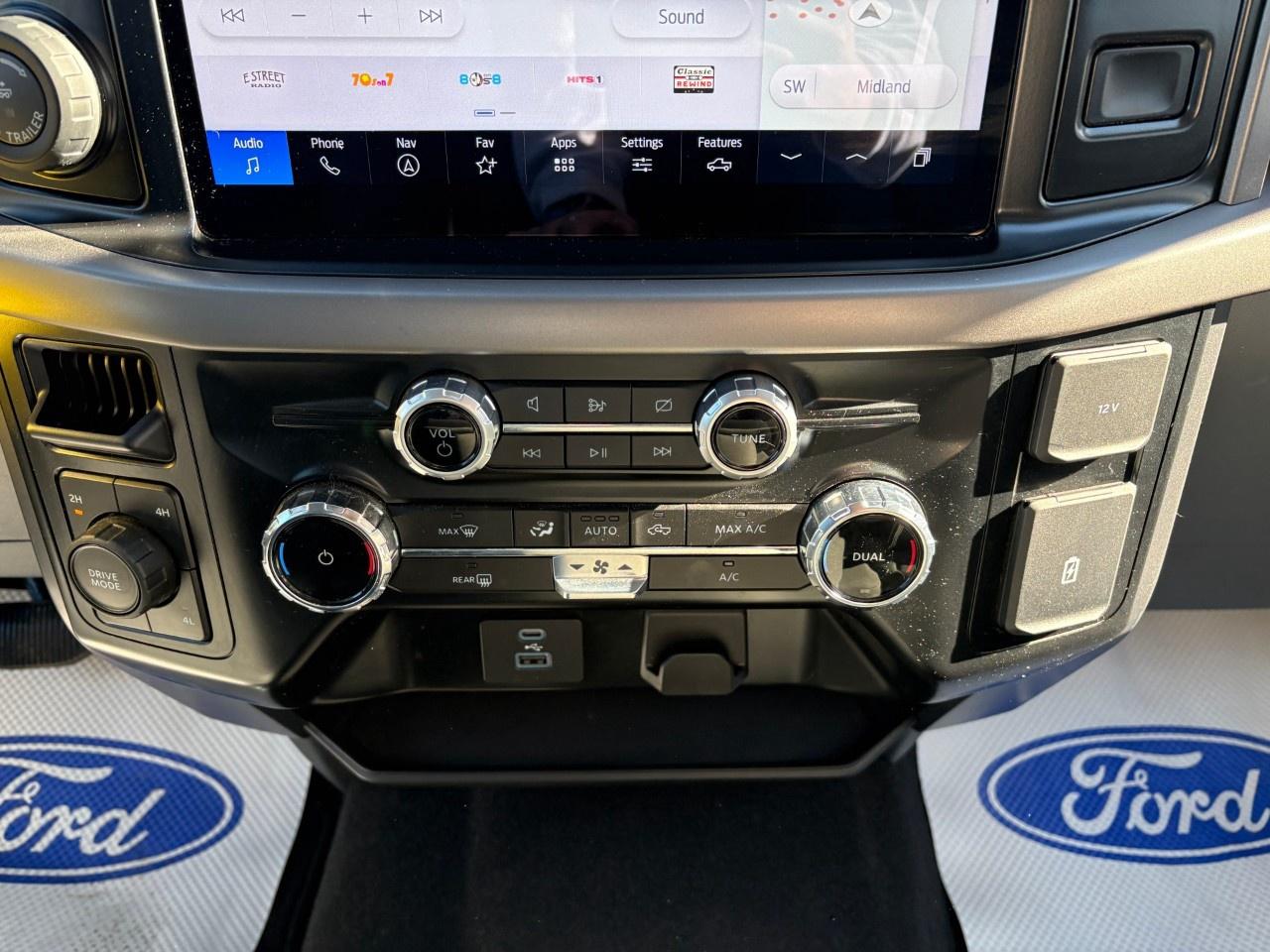 2024 Ford F-150 XLT 4WD SuperCrew 5.5' Box Photo
