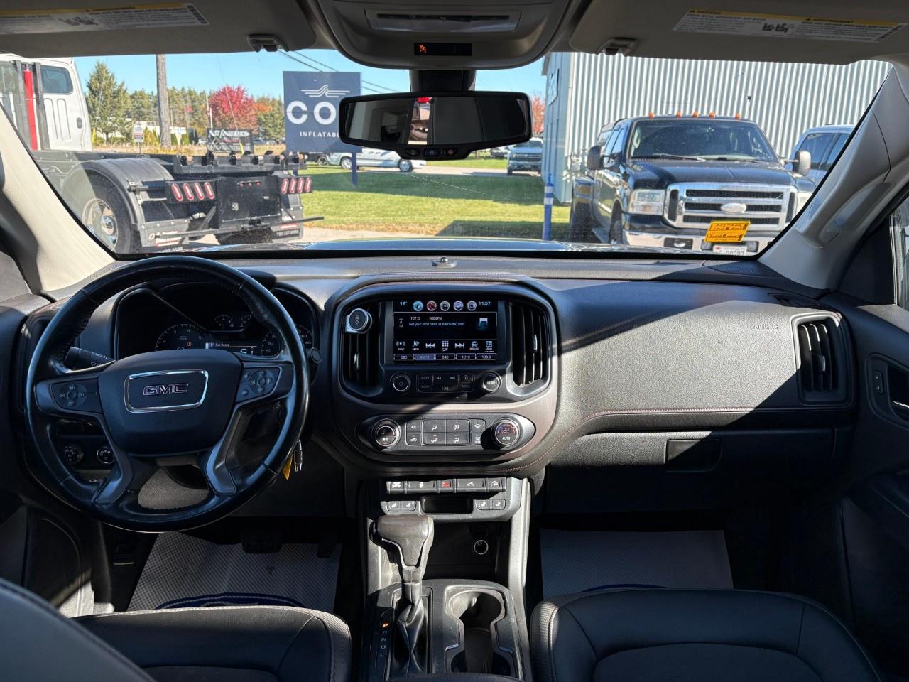 2018 GMC Canyon Crew Cab Short Box 4-Wheel Drive All Terrain w/Cloth Photo