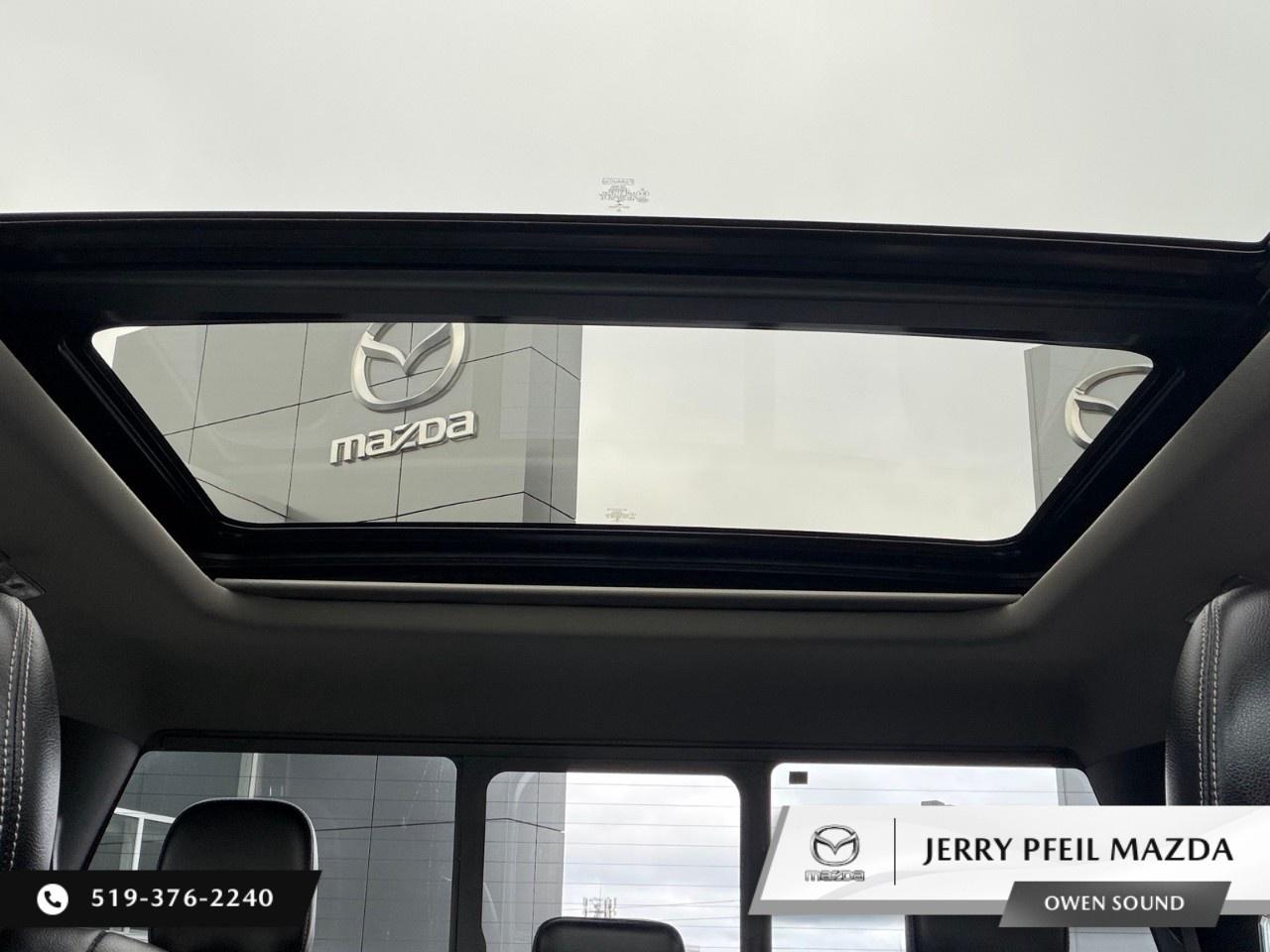 2020 Ford F-150 Lariat 4WD SuperCrew 5.5' Box Photo