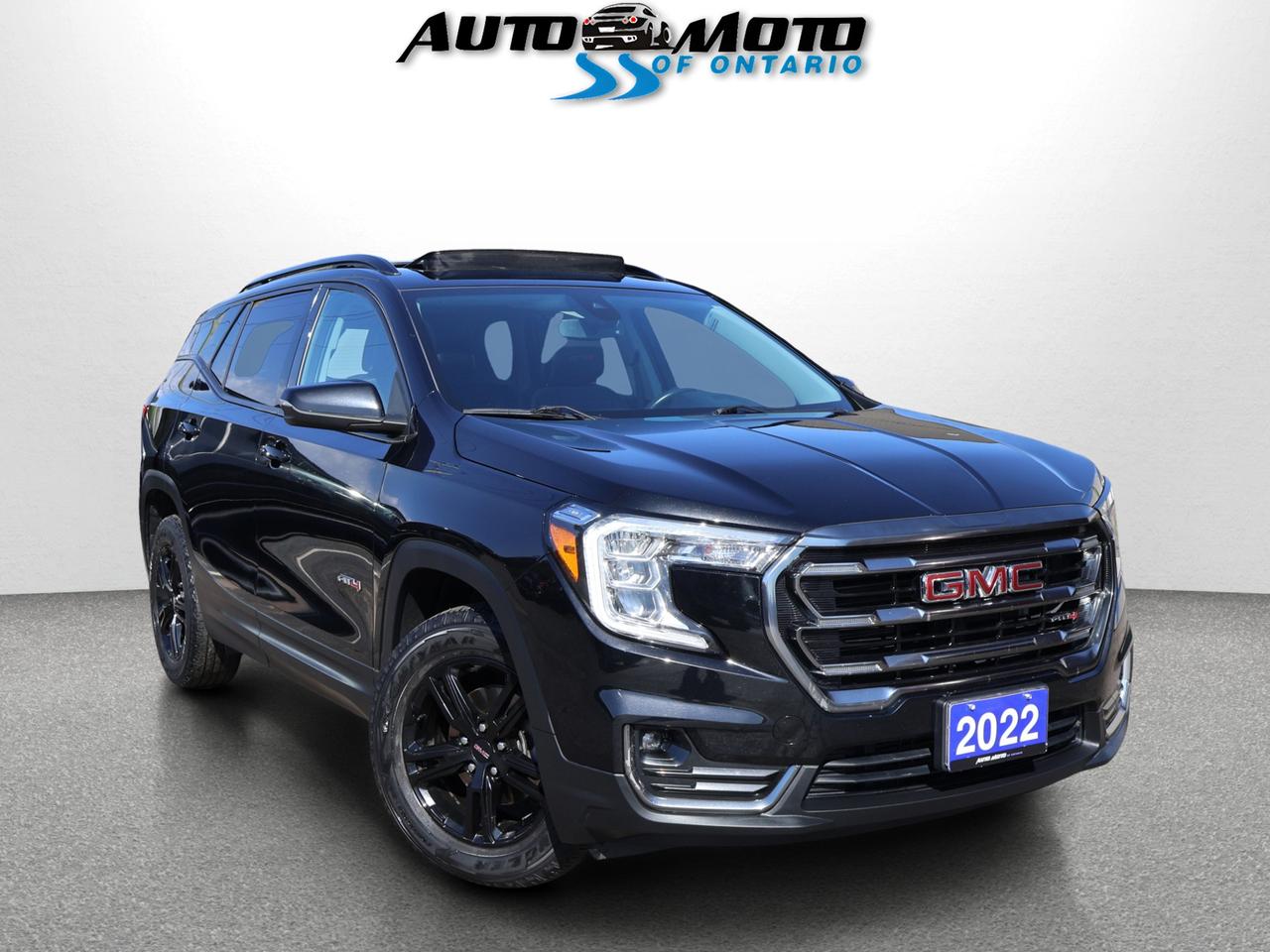 2022 GMC Terrain AT4 AWD *ACCIDENT FREE* CAMERA BLUETOOTH LEATHER HEATED SEATS PANO ROOF CRUISE ALLOYS - Photo #1