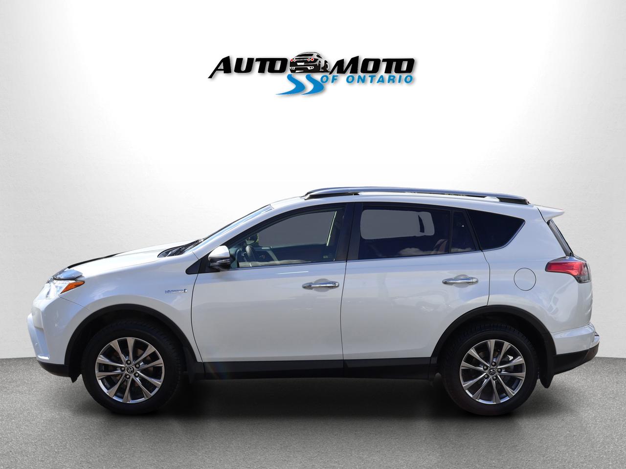 2017 Toyota RAV4 Hybrid LIMITED 4WD CERTIFIED *ACCIDENT FREE* CAMERA NAV BLUETOOTH LEATHER HEATED SEATS SUNROOF CRUISE ALLOYS Photo3