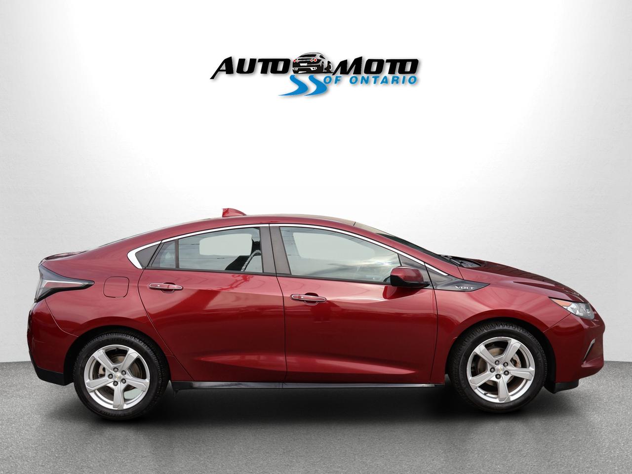 2017 Chevrolet Volt LT CERTIFIED *ACCIDENT FREE*SERVICE HISTORY* CAMERA BLUETOOTH HEATED SEATS CRUISE ALLOYS Photo