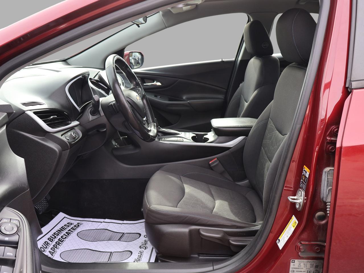 2017 Chevrolet Volt LT CERTIFIED *ACCIDENT FREE*SERVICE HISTORY* CAMERA BLUETOOTH HEATED SEATS CRUISE ALLOYS Photo