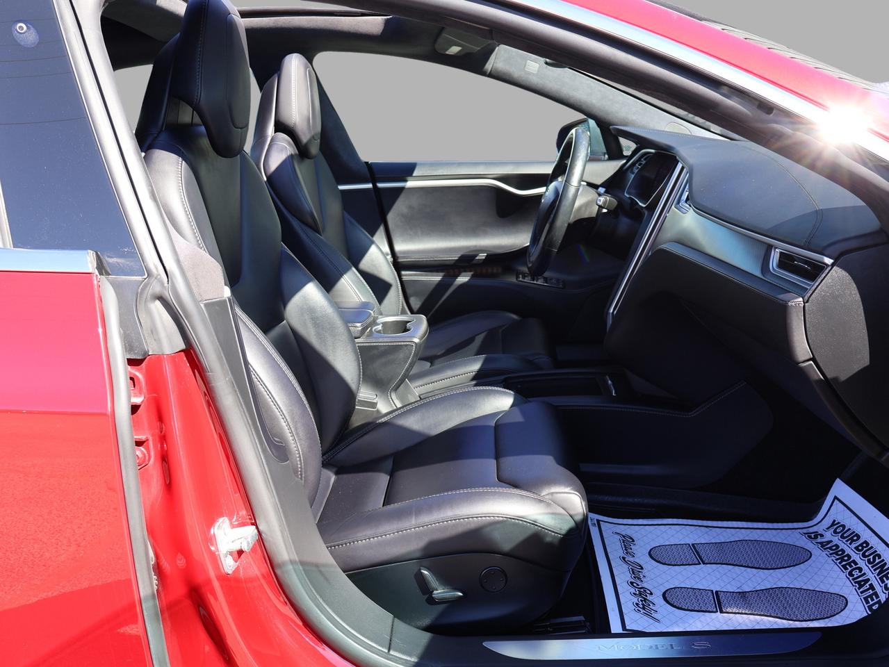 2018 Tesla Model S P100D AWD CERTIFIED CAMERA NAV BLUETOOTH LEATHER HEATED SEATS PANO ROOF CRUISE ALLOYS Photo