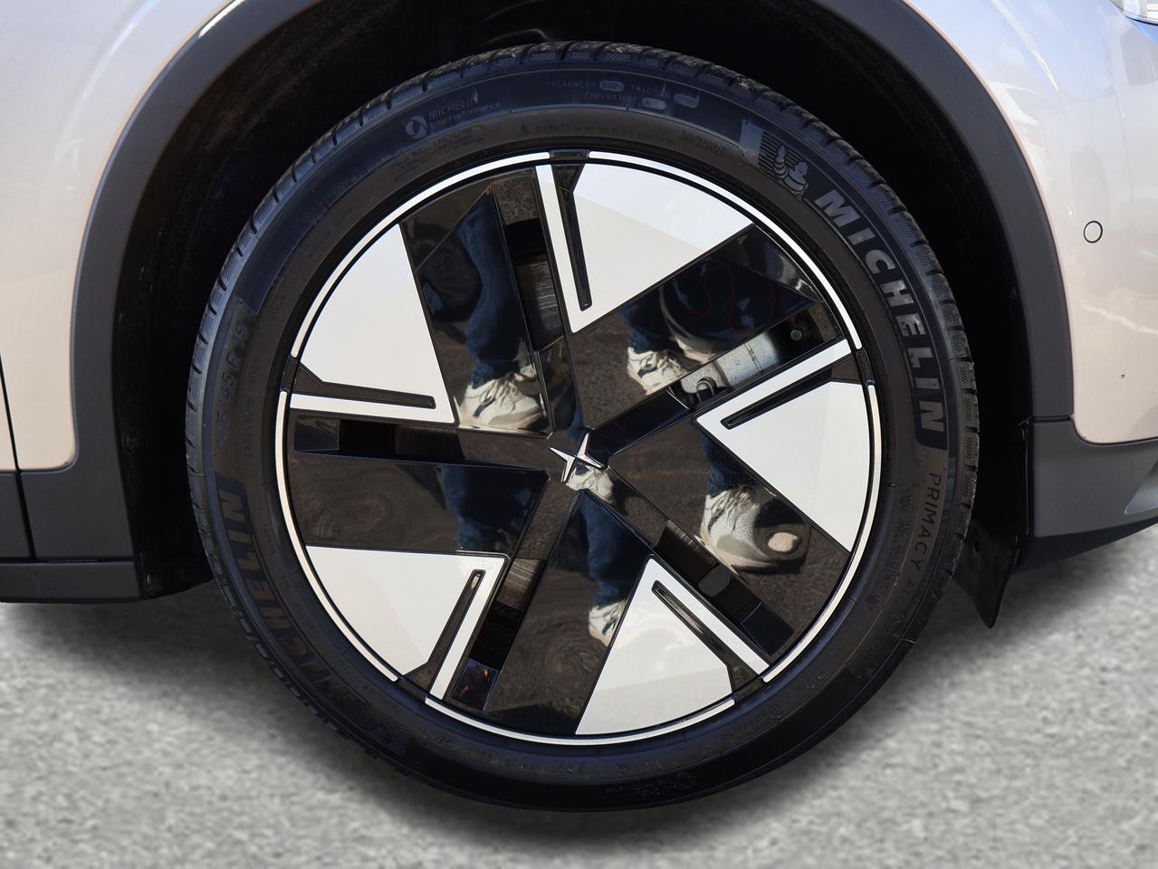 2025 Polestar 2 LONG RANGE DUAL MOTOR AWD *ACCIDENT FREE* CAMERA NAV BLUETOOTH HEATED SEATS CRUISE ALLOYS Photo