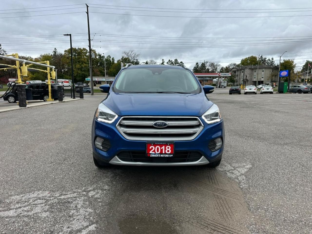 2018 Ford Escape * TITANIUM * NO ACCIDENTS * 4X4 TITANIUM Photo