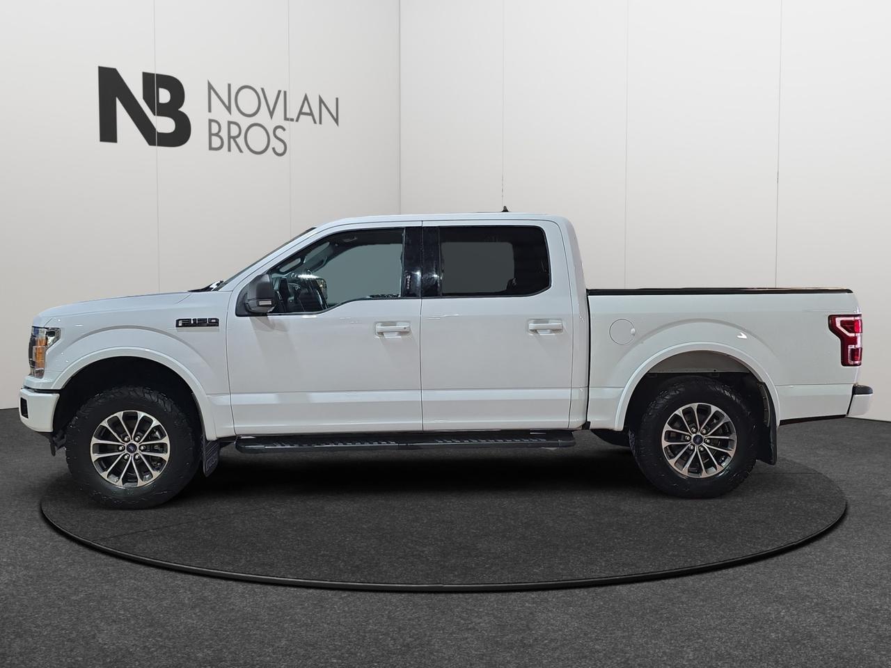 2020 Ford F-150 XLT Photo1
